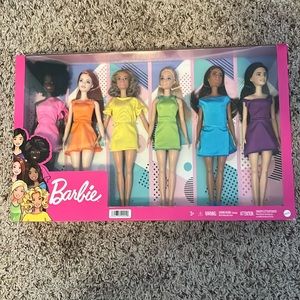 💕Barbie doll rainbow 6 pack💕
